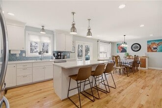 3 Rego Ave in Bristol, RI - Building Photo - Building Photo