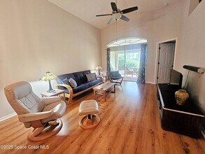 5324 Tay Ct in Melbourne Beach, FL - Foto de edificio - Building Photo