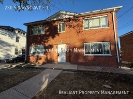 230 S Wayne Ave in Cincinnati, OH - Building Photo