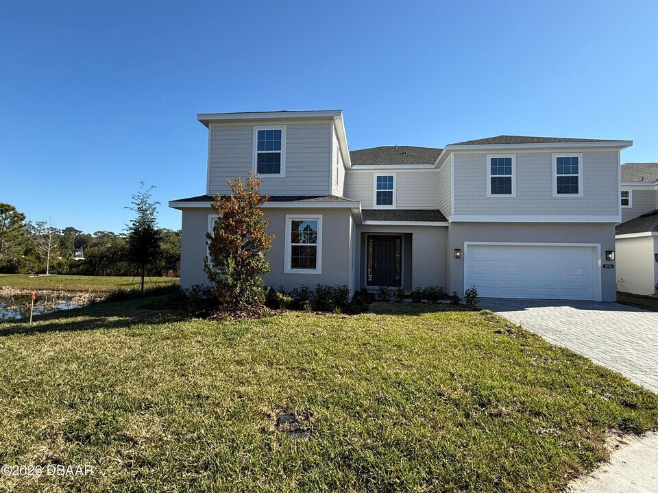 1996 Greenborough St in DeLand, FL - Building Photo