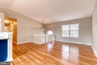 1193 Bayview Vista in Annapolis, MD - Building Photo - Building Photo