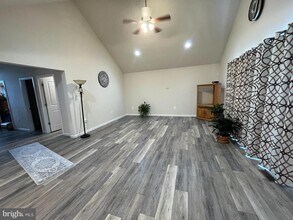 13046 Monterey Ln in Blue Ridge Summit, PA - Building Photo - Building Photo