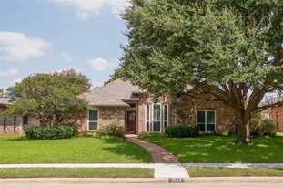 1525 Tawakoni Ln in Plano, TX - Building Photo