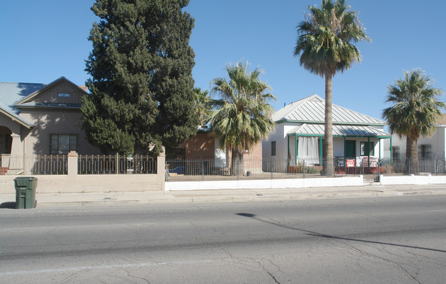 617 S 6th Ave in Tucson, AZ - Foto de edificio - Building Photo