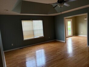 320 Red Elm Ln in Bowling Green, KY - Building Photo - Building Photo