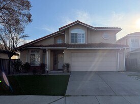 29070 Sebring Ct in Hayward, CA - Building Photo