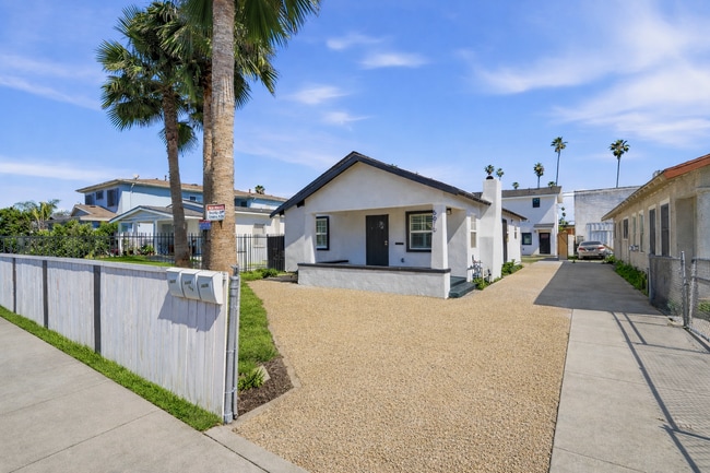 6616 Denver Ave in Los Angeles, CA - Building Photo - Building Photo