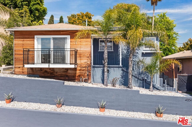 property at 4004 W Ave 42