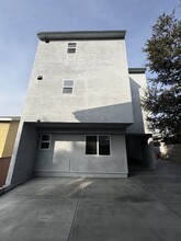 3318 Whiteside St, Unit 3318 - Suite B in Los Angeles, CA - Building Photo - Building Photo