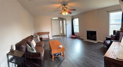 541 Zebra Dr, Unit 01-0462 in Kyle, TX - Building Photo - Building Photo