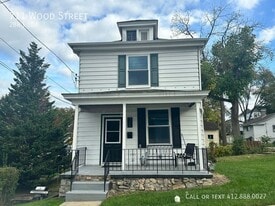 711 Wood St in Pittsburgh, PA - Building Photo