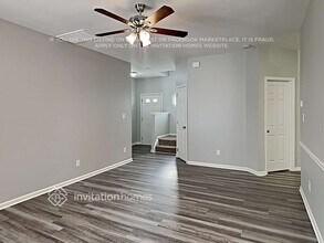 1123 Hipp Rd in Charlotte, NC - Foto de edificio - Building Photo