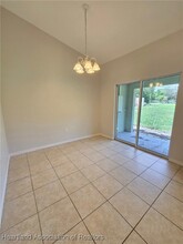 1613 Wightman Ave in Sebring, FL - Foto de edificio - Building Photo