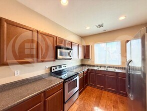 760 N Laguna Dr in Gilbert, AZ - Building Photo - Building Photo