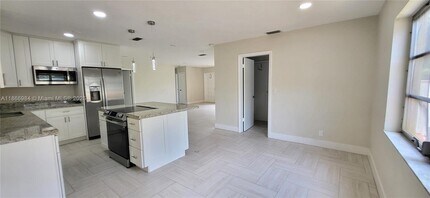 1444 SW 32nd Ct in Fort Lauderdale, FL - Building Photo - Building Photo