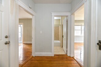 473 Broadway in Medford, MA - Building Photo - Building Photo