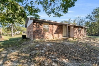 95 Cottrell St, Unit 8 in West Point, MS - Building Photo - Building Photo