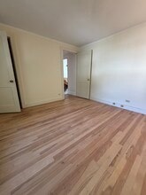 80 6th St, Unit Apt B in Dover, NH - Building Photo - Building Photo