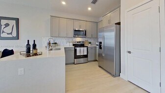 17132 SW 2nd Cir in Pembroke Pines, FL - Building Photo