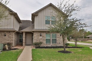 3110 Claremont Dr in College Station, TX - Building Photo