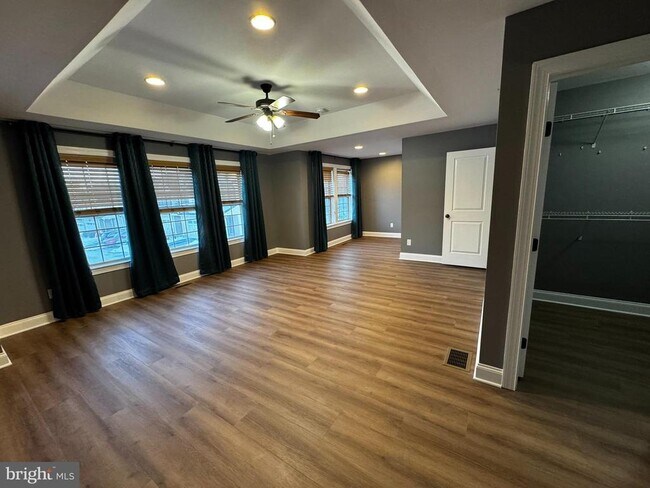 4 Stonehaven Cir in Chester Heights, PA - Building Photo - Building Photo