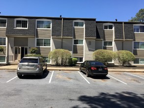 Bluestone Village Apartments in Atlanta, GA - Building Photo - Building Photo