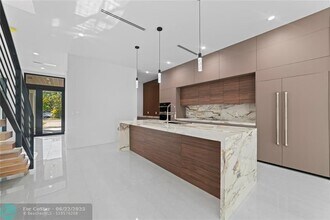 1314 NE 13th Ave in Fort Lauderdale, FL - Building Photo - Building Photo
