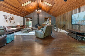 2785 Osborne Rd NE in Atlanta, GA - Building Photo - Building Photo