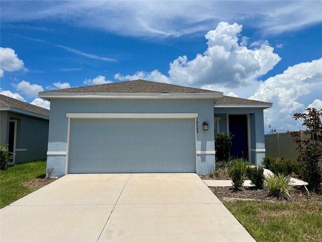 property at 10668 Old Sycamore Lp