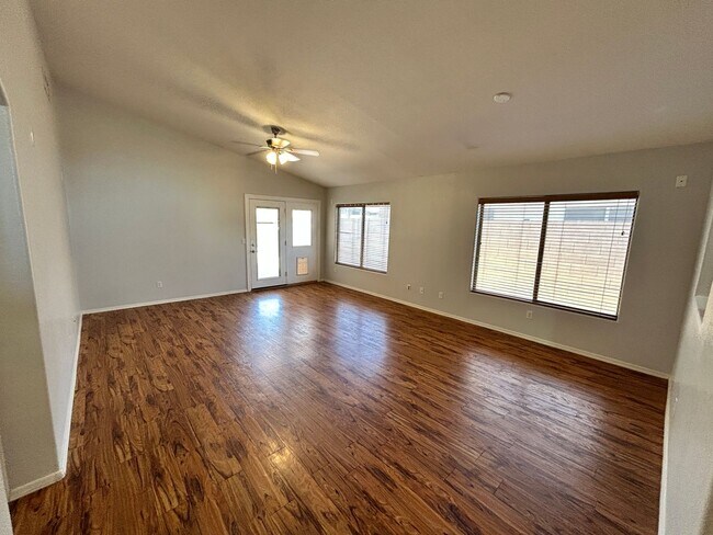 6622 W Paso Trail in Phoenix, AZ - Building Photo - Building Photo