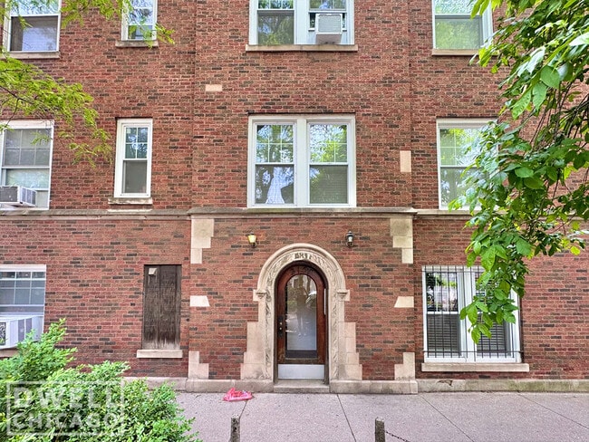 2149 N Fremont St, Unit 1N