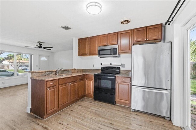 1510 NE 32nd Pl in Pompano Beach, FL - Building Photo - Building Photo