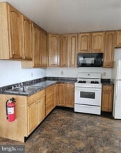 525 Asbury Ave in National Park, NJ - Building Photo - Building Photo