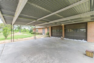 18211 Mueschke Rd in Cypress, TX - Foto de edificio - Building Photo