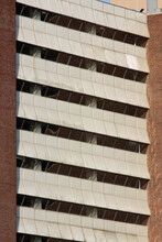 Marchetti Towers Apartments West in St. Louis, MO - Foto de edificio - Building Photo