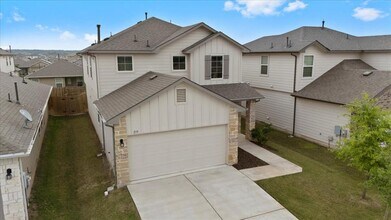 219 Baron Creek Trail in Bastrop, TX - Building Photo - Building Photo