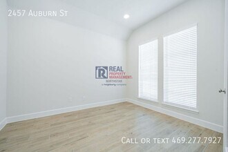 2457 Auburn St in Fate, TX - Building Photo - Building Photo