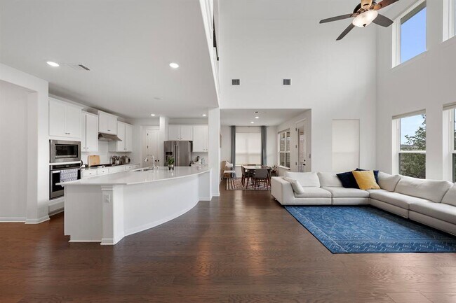 property at 7624 Alouette Dr