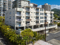 1559 Thurston Ave in Honolulu, HI - Foto de edificio - Building Photo