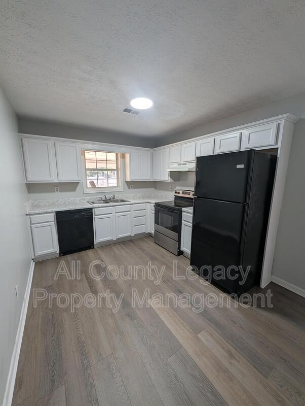 3321 Southridge Dr in Acworth, GA - Building Photo - Building Photo