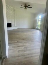 8902 Linda Vista Dr in Rowlett, TX - Foto de edificio - Building Photo
