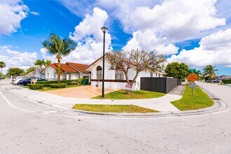 8143 SW 160th Ave in Miami, FL - Building Photo - Building Photo