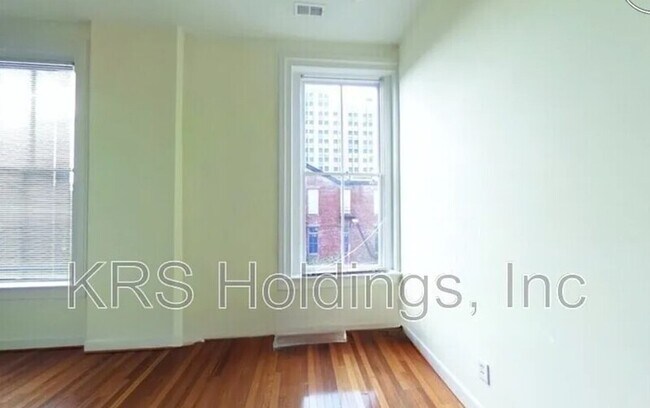 123 E Broad St in Richmond, VA - Foto de edificio - Building Photo