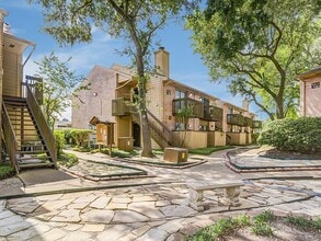 Berry Creek Townhomes in Houston, TX - Building Photo - Building Photo