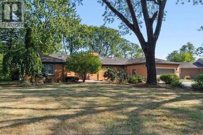 property at 354 Elmgrove Dr