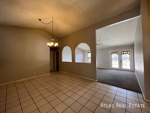 9592 E Dunnigan Dr in Tucson, AZ - Building Photo - Building Photo