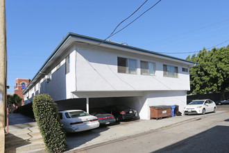 11668 Idaho Ave in Los Angeles, CA - Building Photo - Building Photo