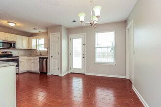 506 Gammon Ln in La Vergne, TN - Building Photo - Building Photo