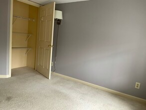 15 Forest Glen Cir in Middletown, CT - Building Photo - Building Photo