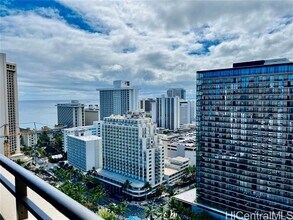 2410 Cleghorn St in Honolulu, HI - Building Photo - Building Photo